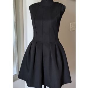 Black dress size 4